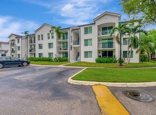 920 Villa Cir, Boynton Beach, FL 33435
