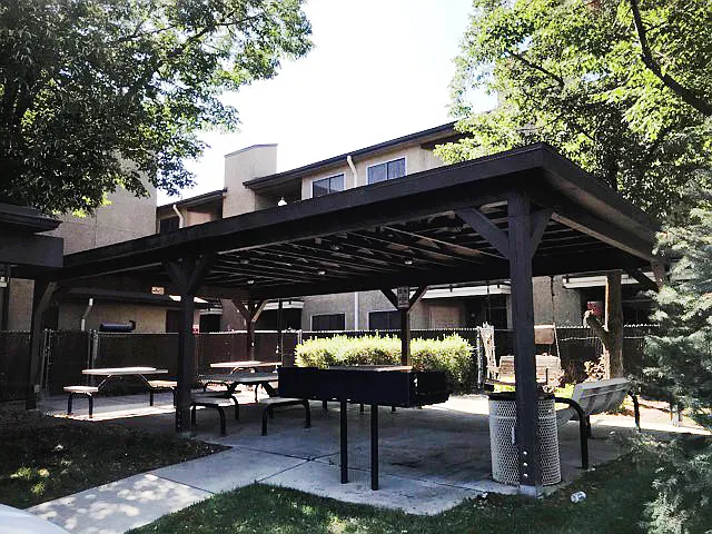 2427 Jefferson Ave — Photo 23