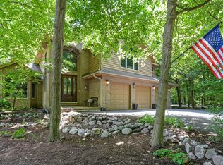 5223 Lee Ave, Downers Grove, IL 60515