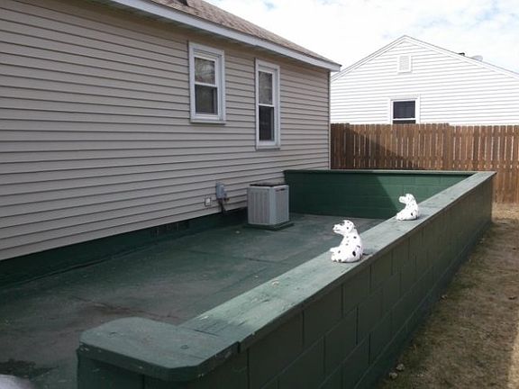 4th image of 915 S 17th Ave