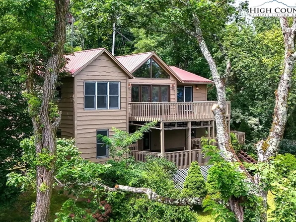 149 Chipmunk Lane, Blowing Rock, NC 28605