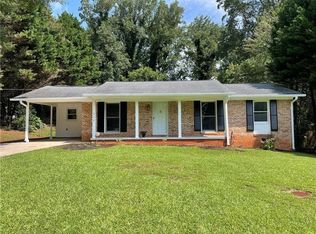 414 Landers Dr SW, Mableton, GA 30126