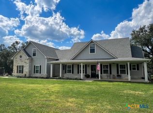 28027 Delafield Dr, New Braunfels, TX 78132