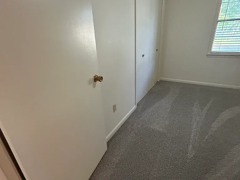 112 Chrisp Ave — Photo 9