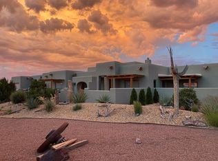 8 Punta Del Cazador, Santa Fe, NM 87506