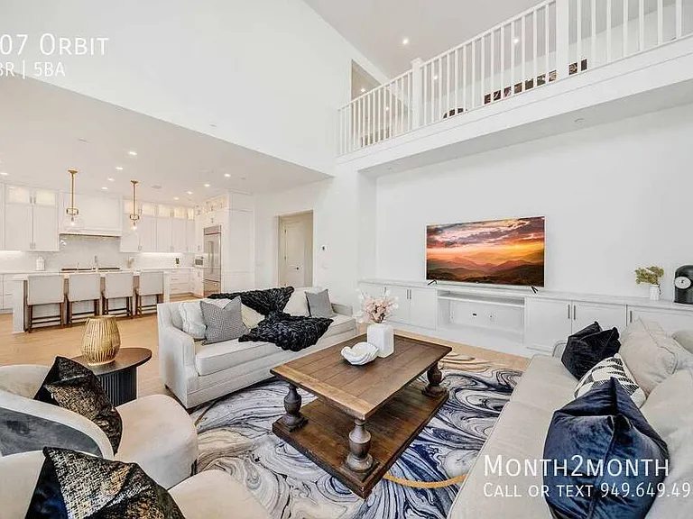107 Orbit — Photo 2