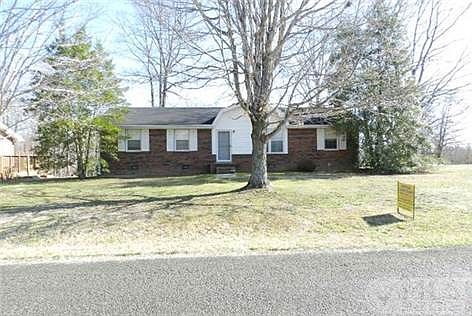 1st image of 240 Poplar Grove Ln