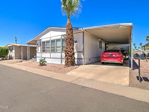 3rd image of 205 S HIGLEY Road #300