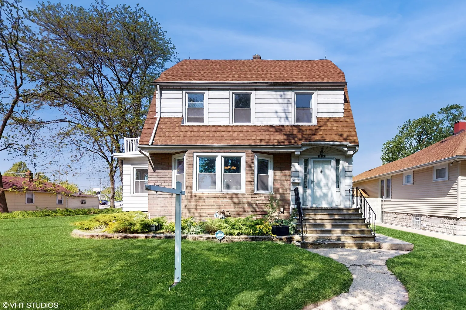 18142 Lange St photo 1
