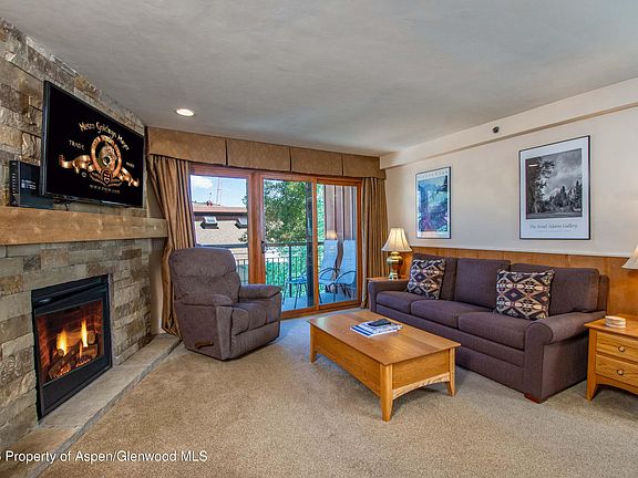 3rd image of 400 Wood Rd #3209