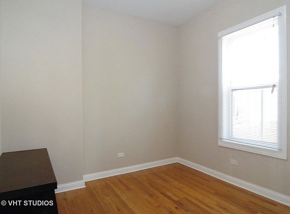5th image of 230 N Sacramento Blvd #1