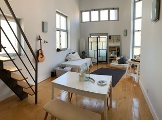 96 Woodpoint Rd APT 4A, Brooklyn, NY 11211