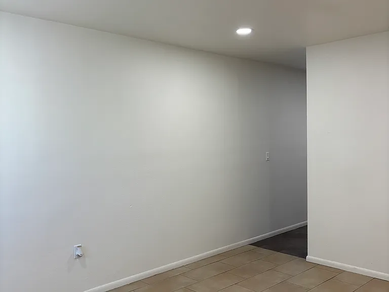 218 E 10th St #218 — Photo 3