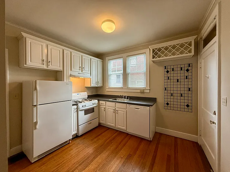 1823 Roanoke Ave #1 — Photo 19