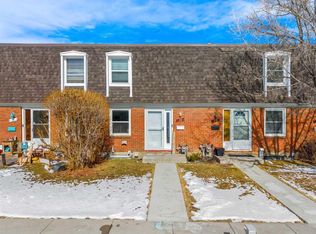 330 S Canterbury Dr SW #19, Calgary, AB T2W1H6