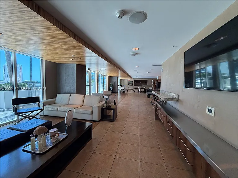 60 SW 13th St #2613 — Photo 11