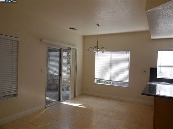 5th image of 6489 Potrero Dr