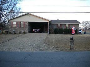 2nd image of 609 McClendon St