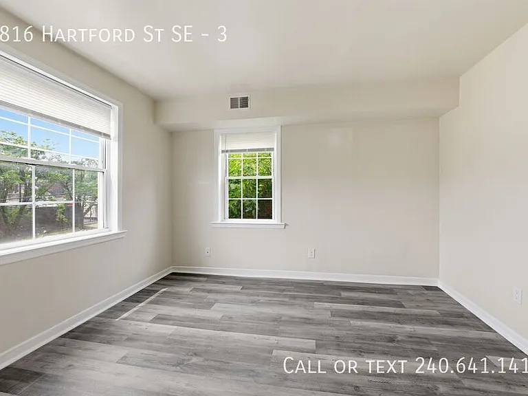 2816 Hartford St SE #3 — Photo 8