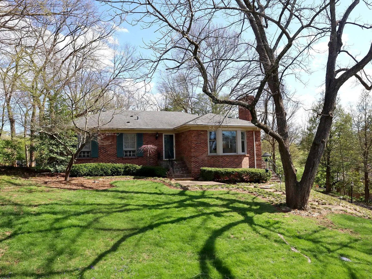 3 bed, 1756 sqft, $3,250 — Photo 1