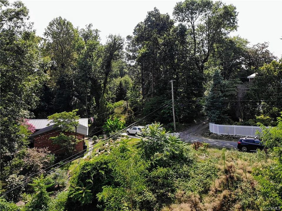 2nd image of 2000 Prince George Rd