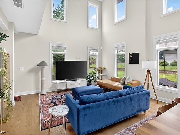 4th image of 1363 Slate Ct