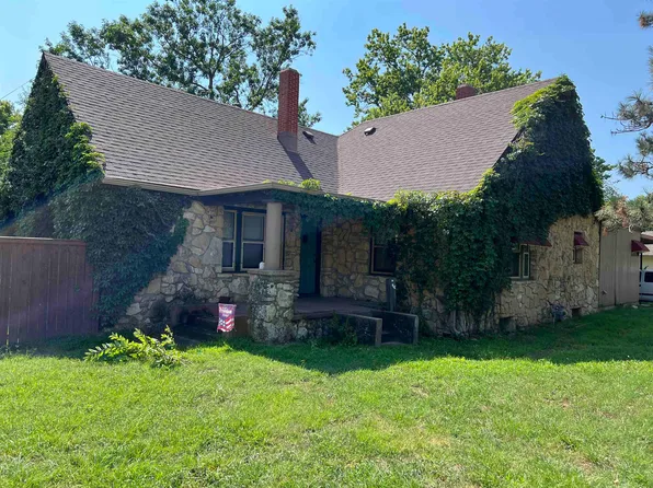 521 W Kansas Ave, Arkansas City, KS 67005