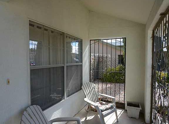4th image of 5781 Crest Dr