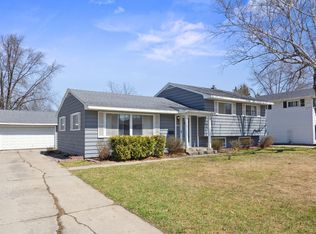 535 Lyndale Ave SW, Hutchinson, MN 55350