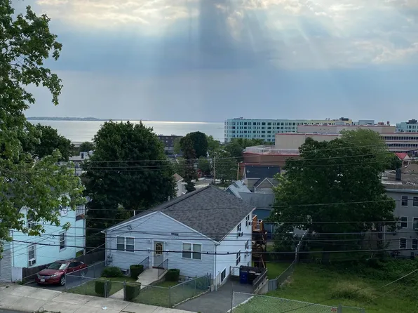(undisclosed Address), Revere, MA 02151