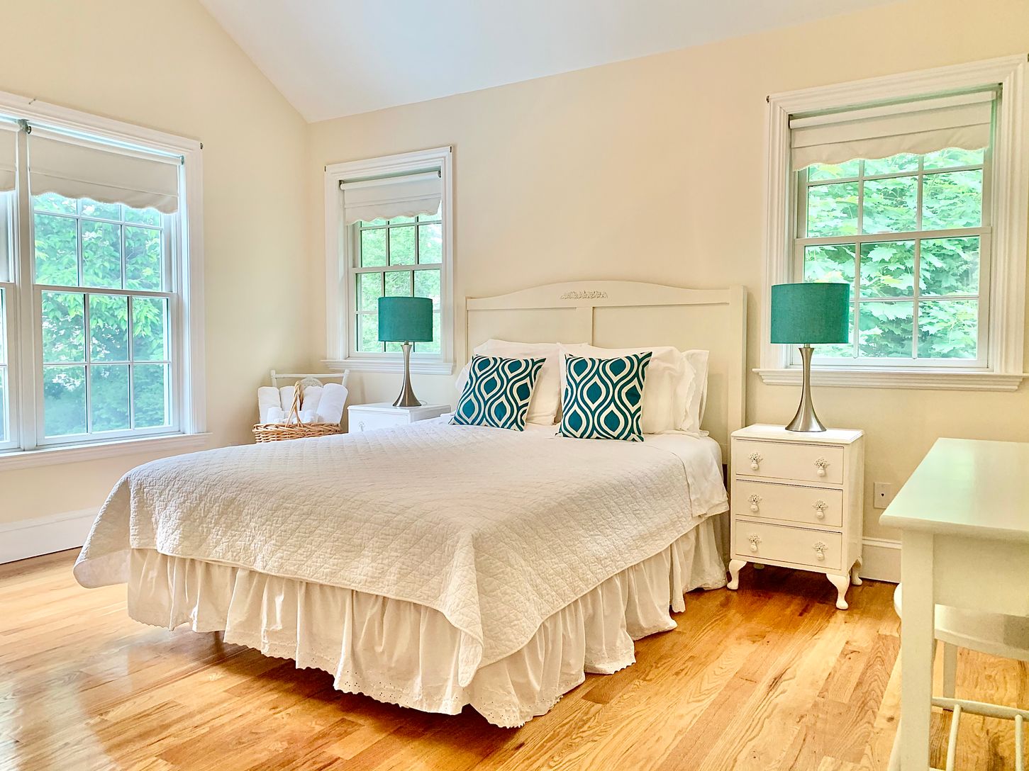  Upstairs queen room with view of the pool