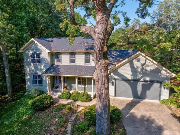 N6761 Shorewood Hills Road, Lake Mills, WI 53551
