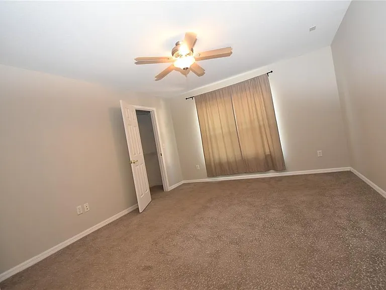 4901 Elizabeth Anne Cir — Photo 8