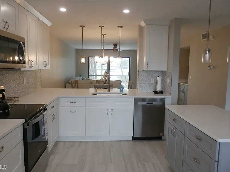 12621 Kelly Sands Way #305 — Photo 6