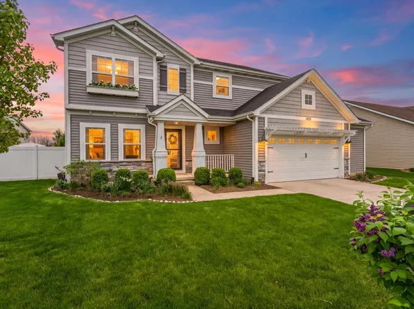 1429 Delos Marr Ave, Chesterton, IN 46304