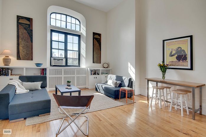 1st image of 555 Washington Ave APT 3C