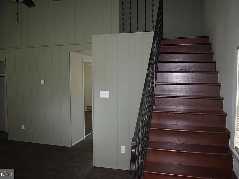 2101 Hill Rd #1 — Photo 18