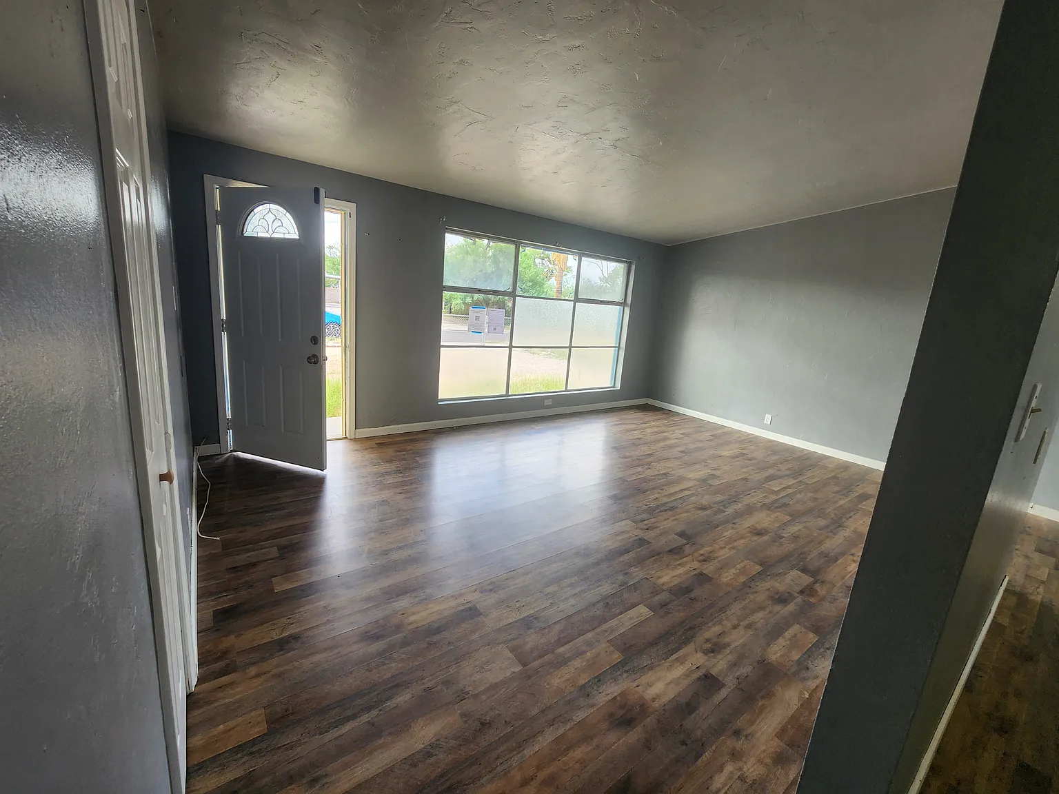 4 bed, 1375 sqft, $1,695 — Photo 4