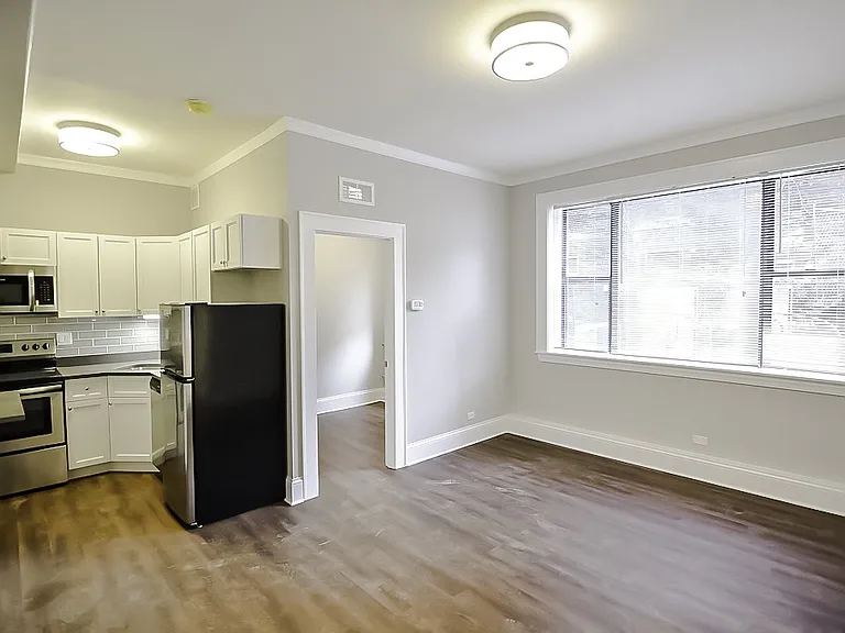 817 W Lakeside Pl #906 — Photo 8