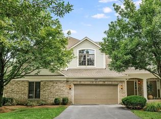 103 Fairway Dr, La Grange, IL