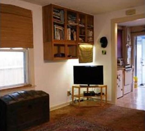 4th image of 34 21st Ave N