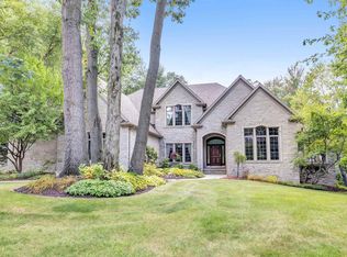 1976 W Telemark Cir, Green Bay, WI 54313