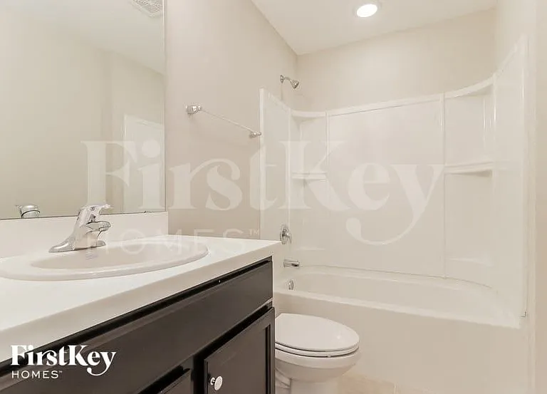 150 Breakwater St SE — Photo 14