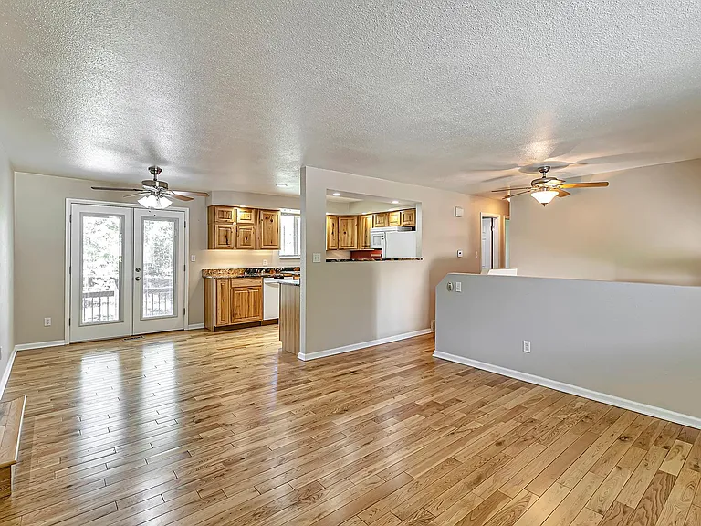 123 Orion St — Photo 4