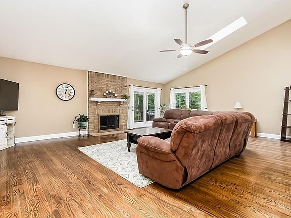 5th image of 5149 Banbridge Ln