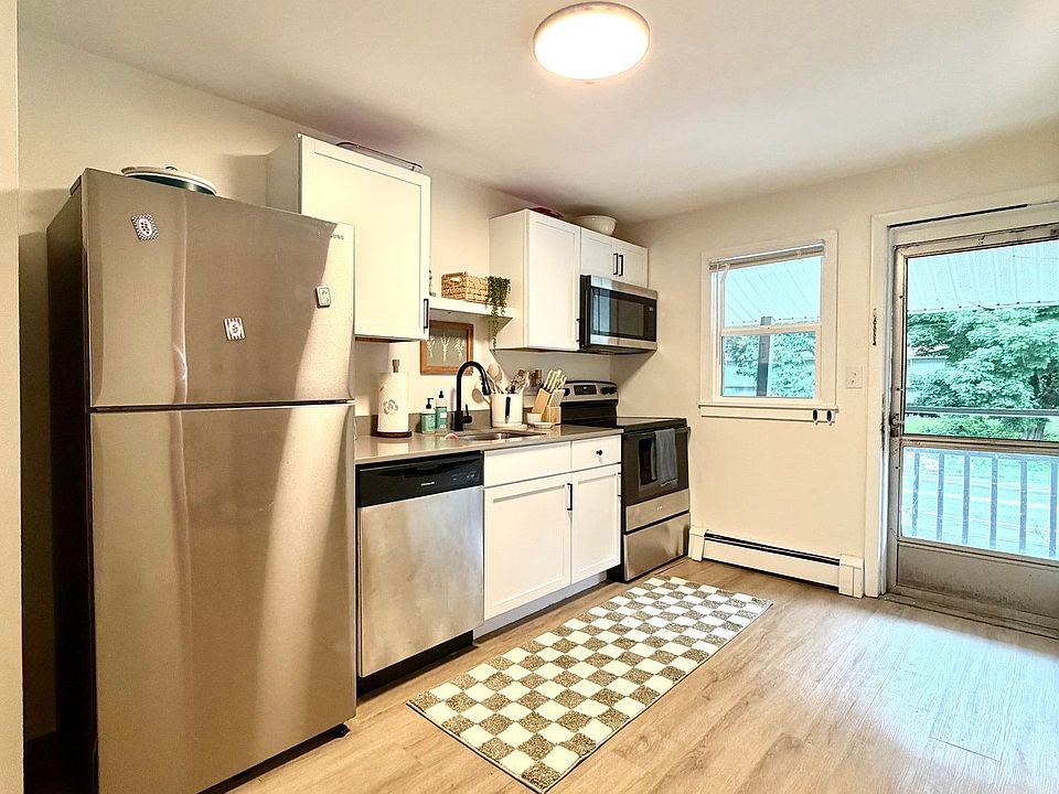 1st image of 54 Mast Rd #2