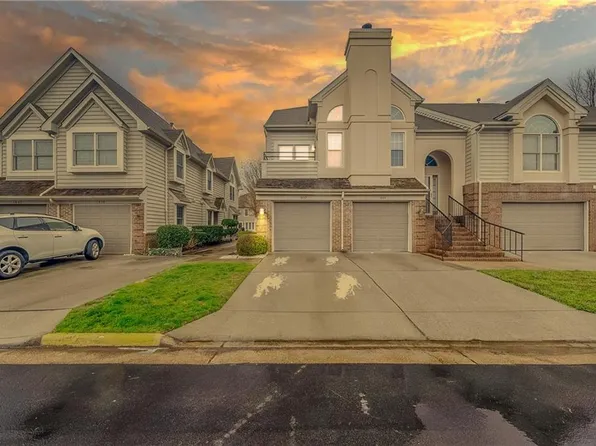 1842 Calash Way, Virginia Beach, VA 23454