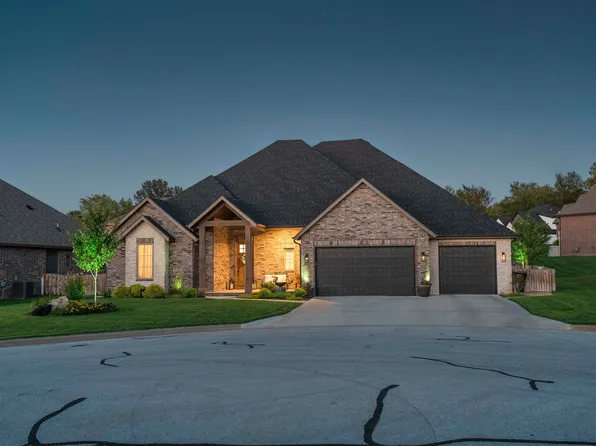 772 S Thornridge Drive, Springfield, MO 65809