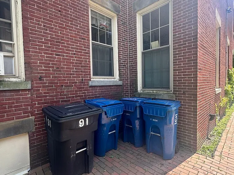 91 State St — Photo 3