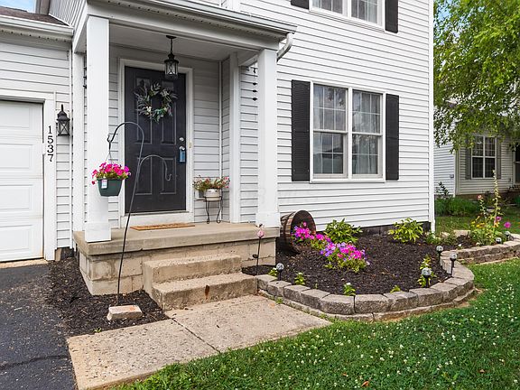 3rd image of 1537 Mallard Cir E